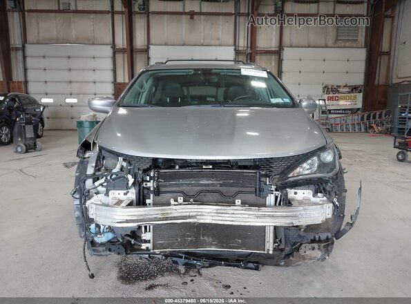 2C4RC1BG4JR306785 2018 CHRYSLER PACIFICA Silver 