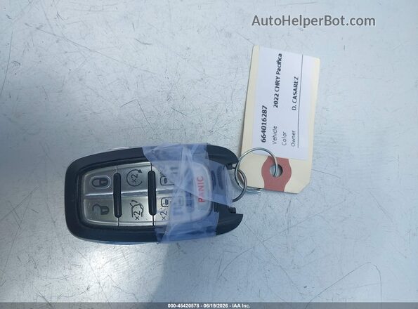 2C4RC1BG4NR229485 2022 CHRYSLER PACIFICA Black Widok deski rozdzielczej