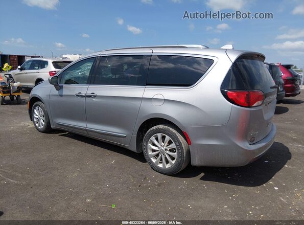 2C4RC1BG5JR115697 2018 CHRYSLER PACIFICA Silver Задня ліва чверть