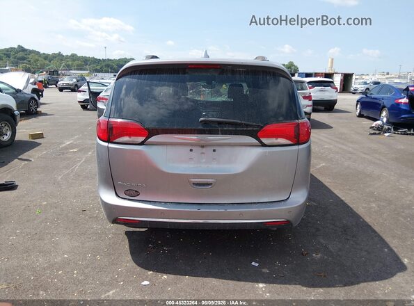 2C4RC1BG5JR115697 2018 CHRYSLER PACIFICA Silver 