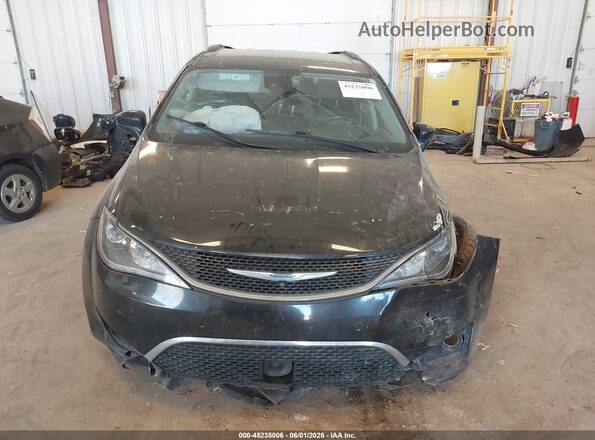 2C4RC1BG5JR166956 2018 CHRYSLER PACIFICA Black Dashboard view