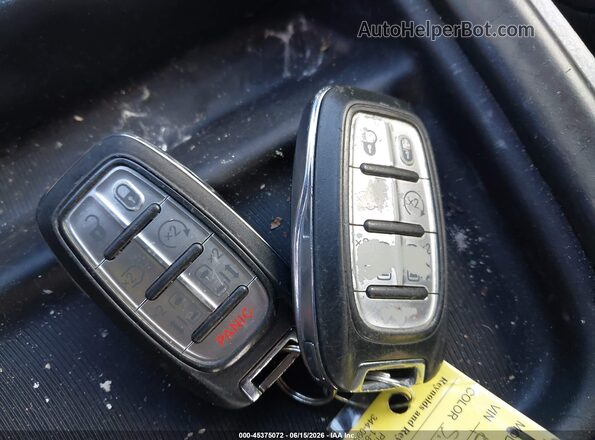 2C4RC1BG5JR233457 2018 CHRYSLER PACIFICA Gray Widok deski rozdzielczej