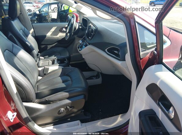 2C4RC1BG5JR310473 2018 CHRYSLER PACIFICA Maroon Вид салону спереду