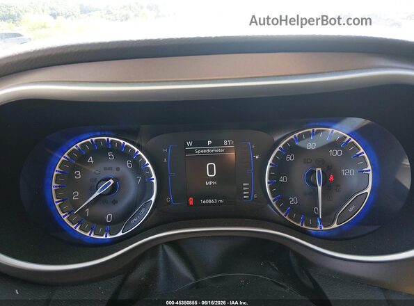 2C4RC1BG5JR310473 2018 CHRYSLER PACIFICA Maroon Вид задніх сидінь