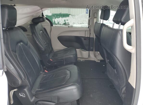 2C4RC1BG5KR650420 2019 CHRYSLER PACIFICA Белый 