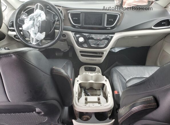 2C4RC1BG5KR650420 2019 CHRYSLER PACIFICA Белый 