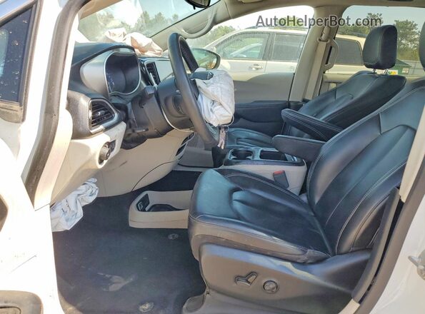 2C4RC1BG5PR553208 2023 CHRYSLER PACIFICA White Widok wnętrza z przodu