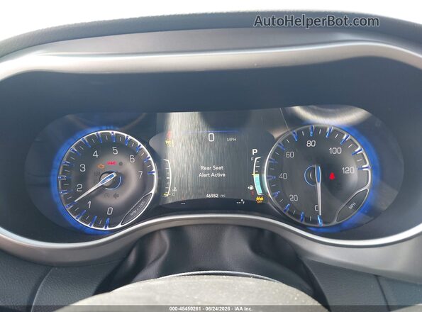 2C4RC1BG5SR526213 2025 CHRYSLER PACIFICA Gray Հետևի նստատեղերի տեսք