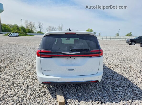 2C4RC1BG5TR170346 2026 CHRYSLER PACIFICA White Հետևի տեսք