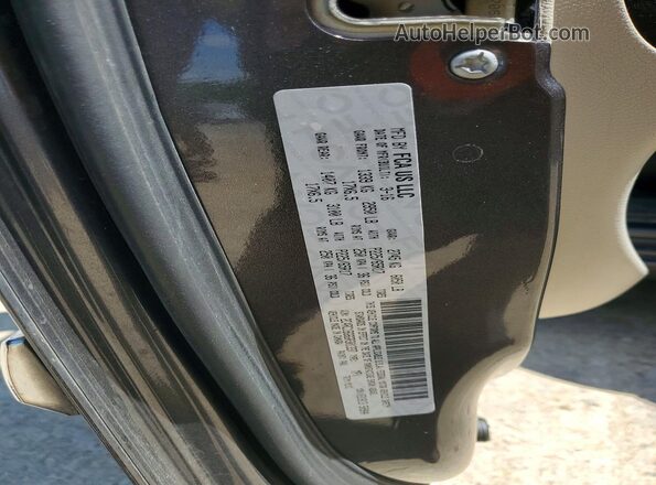 2C4RC1BG6GR301337 2016 CHRYSLER TOWN Gray Widok komory silnika