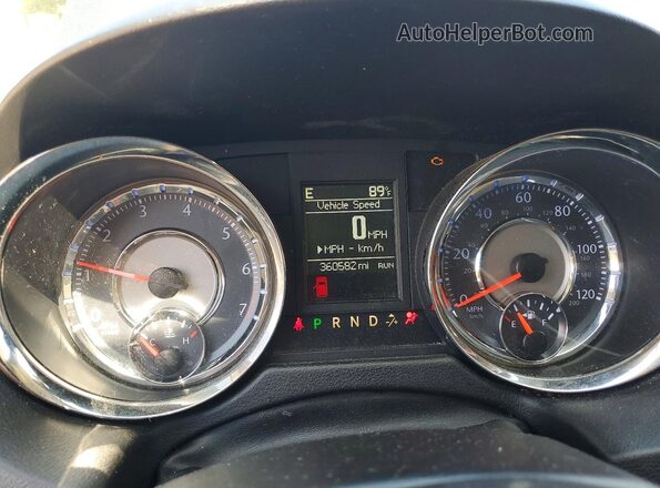 2C4RC1BG6GR301337 2016 CHRYSLER TOWN Gray Widok zestawu wskaźników