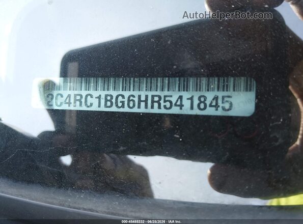 2C4RC1BG6HR541845 2017 CHRYSLER PACIFICA Black ძრავის განყოფილების ხედი