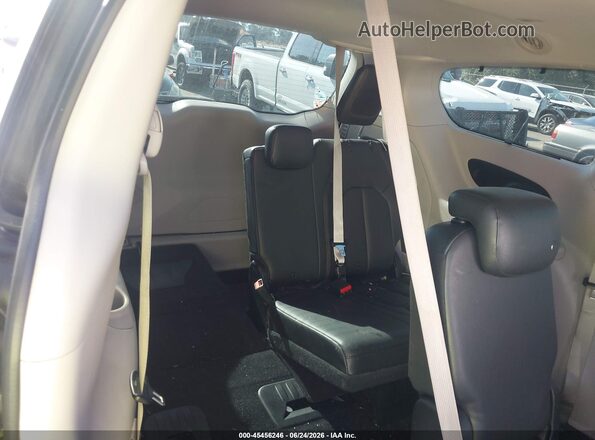 2C4RC1BG6HR551338 2017 CHRYSLER PACIFICA Blue VIN კოდის სტიკერის ხედი