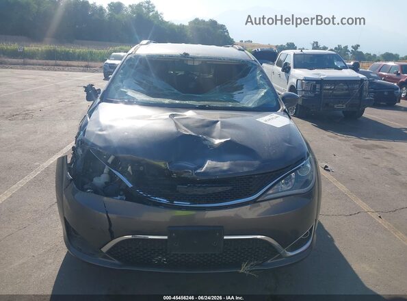2C4RC1BG6HR551338 2017 CHRYSLER PACIFICA Blue ხელსაწყოთა პანელის ხედი