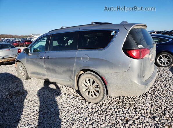 2C4RC1BG6HR771028 2017 CHRYSLER PACIFICA Серебряный 