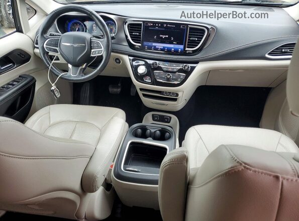 2C4RC1BG6MR576170 2021 CHRYSLER PACIFICA Серый Вид панели приборов