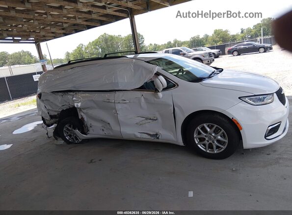 2C4RC1BG6NR182072 2022 CHRYSLER PACIFICA White Vista del cuadro de instrumentos