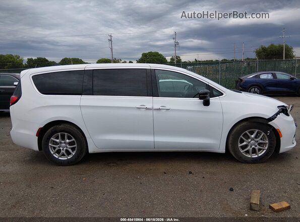 2C4RC1BG6TR201488 2026 CHRYSLER PACIFICA White Սալոնի հետևի տեսք