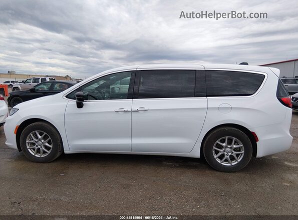 2C4RC1BG6TR201488 2026 CHRYSLER PACIFICA White Սալոնի 360 աստիճան տեսք
