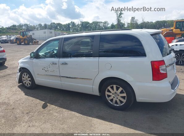 2C4RC1BG7GR121638 2016 CHRYSLER TOWN & COUNTRY White სალონის 360-გრადუსიანი ხედი