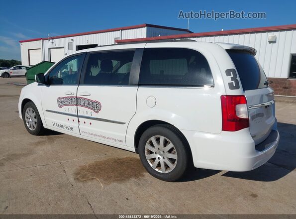 2C4RC1BG7GR140948 2016 CHRYSLER TOWN & COUNTRY White Tył lewy