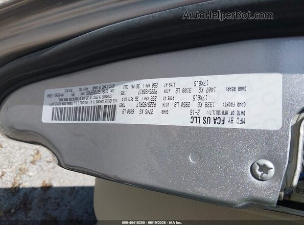 2C4RC1BG7GR297055 2016 CHRYSLER TOWN & COUNTRY Серебряный 
