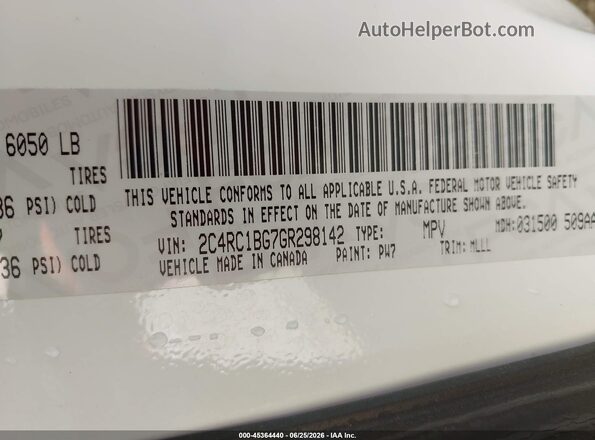 2C4RC1BG7GR298142 2016 CHRYSLER TOWN & COUNTRY White Widok komory silnika