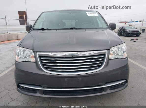 2C4RC1BG7GR299369 2016 CHRYSLER TOWN & COUNTRY Gray Вид щитка приладів