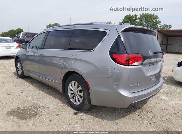 2C4RC1BG7JR260854 2018 CHRYSLER PACIFICA Silver Rear left