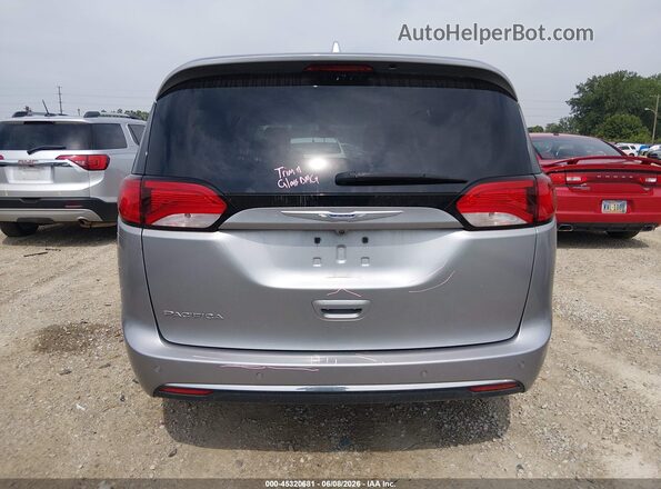 2C4RC1BG7JR260854 2018 CHRYSLER PACIFICA Silver 