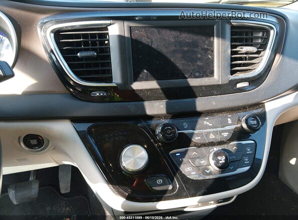 2C4RC1BG7KR582850 2019 CHRYSLER PACIFICA White 