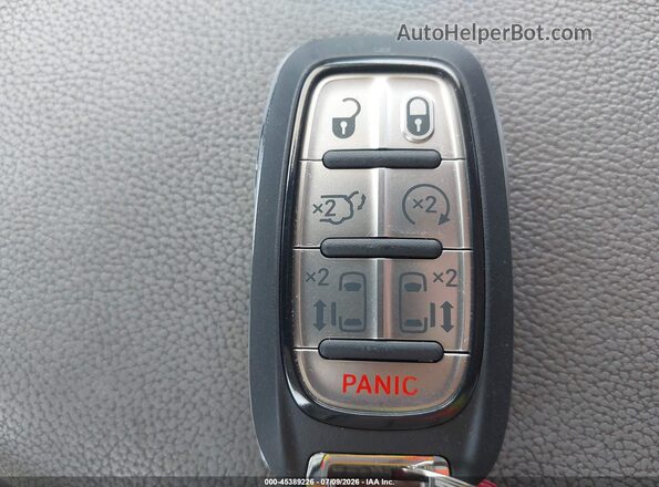 2C4RC1BG7LR271453 2020 CHRYSLER PACIFICA White Вид панелі приладів
