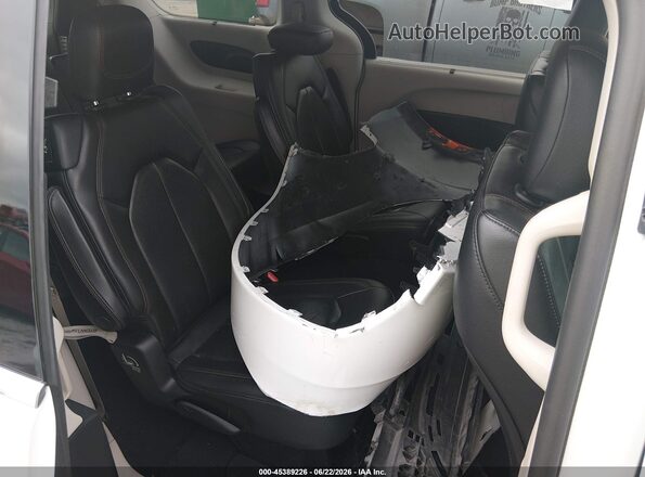 2C4RC1BG7LR271453 2020 CHRYSLER PACIFICA White Вид наклейки з VIN-кодом