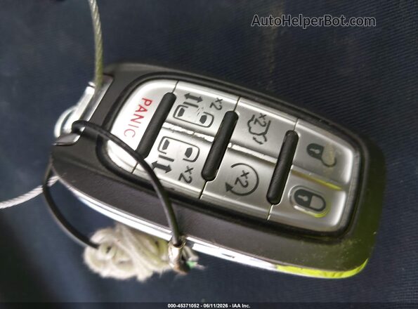2C4RC1BG7RR154903 2024 CHRYSLER PACIFICA Серебряный Вид панели приборов