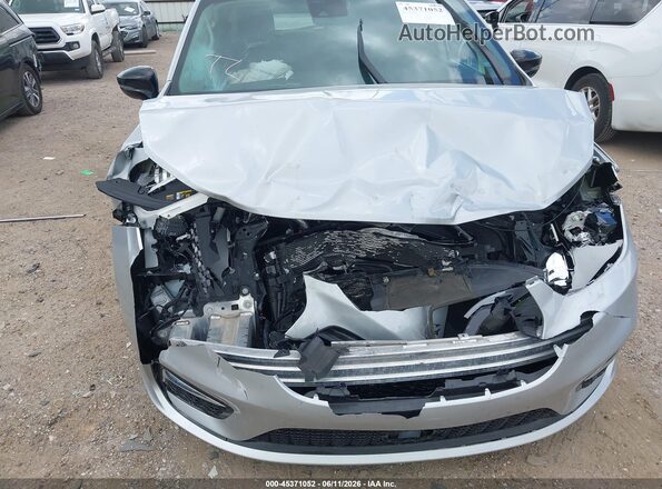 2C4RC1BG7RR154903 2024 CHRYSLER PACIFICA Серебряный Вид спереди