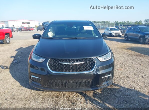 2C4RC1BG7TR153130 2026 CHRYSLER PACIFICA Black Вид задньої частини салону