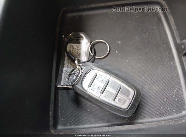 2C4RC1BG7TR185253 2026 CHRYSLER PACIFICA Серебряный Вид панели приборов