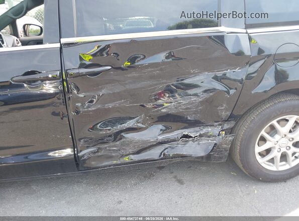 2C4RC1BG7TR273266 2026 CHRYSLER PACIFICA Black Front view