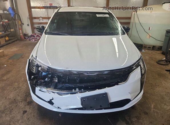 2C4RC1BG7VR556169 2027 CHRYSLER PACIFICA White Front view