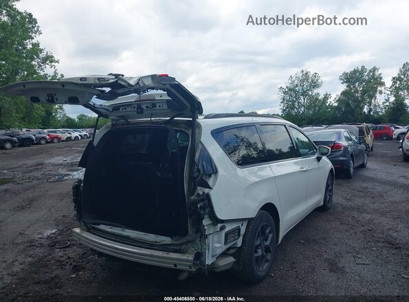 2C4RC1BG8JR158012 2018 CHRYSLER PACIFICA White Հետևի աջ