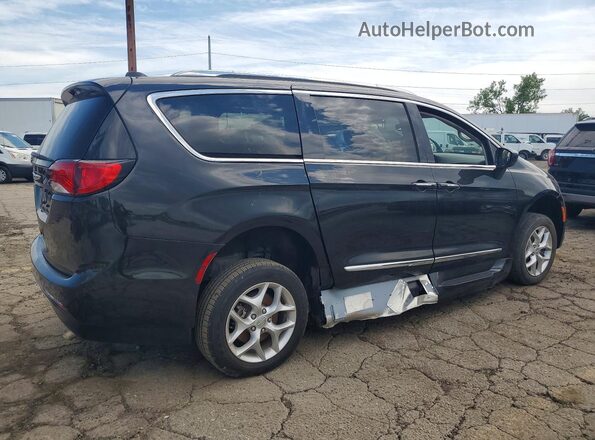 2C4RC1BG8JR314923 2018 CHRYSLER PACIFICA Black Rear right