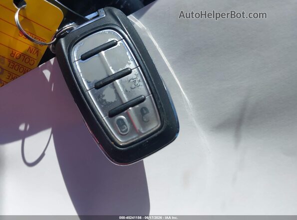 2C4RC1BG8LR129659 2020 CHRYSLER PACIFICA Blue Вид панелі приладів