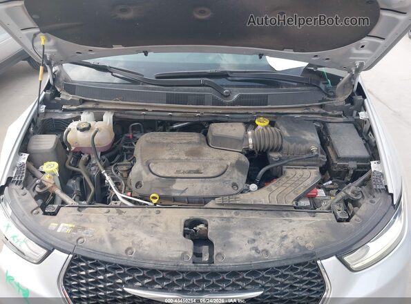 2C4RC1BG8RR125555 2024 CHRYSLER PACIFICA Silver Вид ззаду