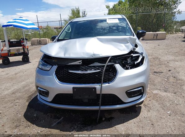 2C4RC1BG8RR139519 2024 CHRYSLER PACIFICA Silver Սարքավորումների վահանակի տեսք