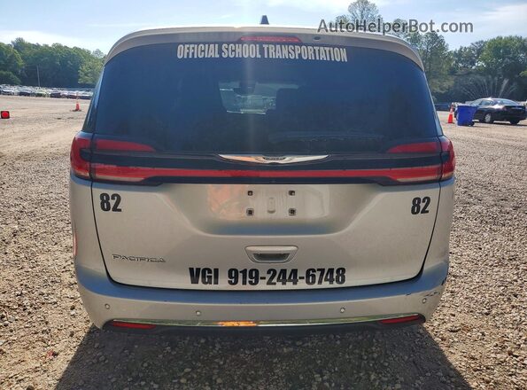 2C4RC1BG8RR147975 2024 CHRYSLER PACIFICA Серый Вид сзади