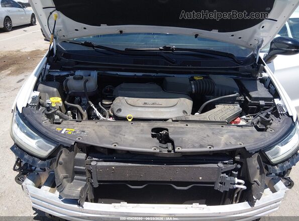 2C4RC1BG8RR152089 2024 CHRYSLER PACIFICA Белый Вид сзади