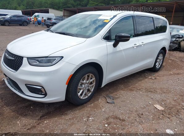 2C4RC1BG8TR169059 2026 CHRYSLER PACIFICA White Front left