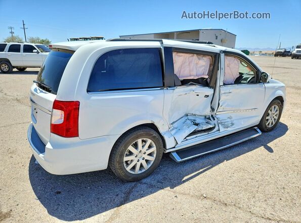 2C4RC1BG9GR164667 2016 CHRYSLER TOWN White უკანა მარჯვენა