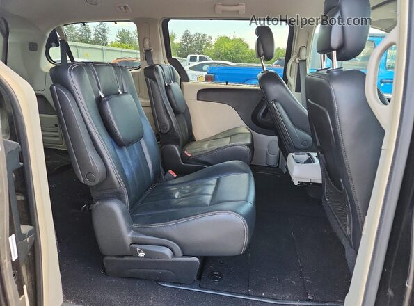 2C4RC1BG9GR167424 2016 CHRYSLER TOWN Black Widok wnętrza z tyłu