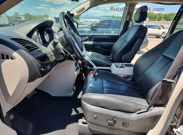 2C4RC1BG9GR167424 2016 CHRYSLER TOWN Black Widok wnętrza z przodu